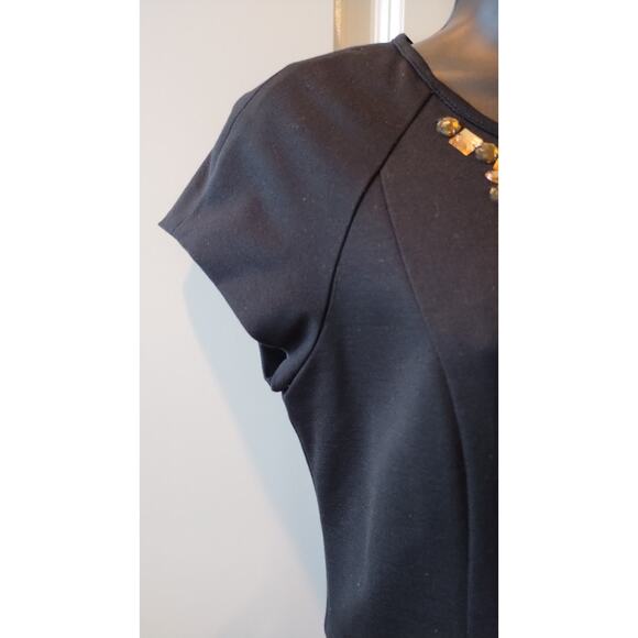 Banana Republic short sleeves Black Jewel neckline Dress Size 2 with Pockets - Picture 3 of 13